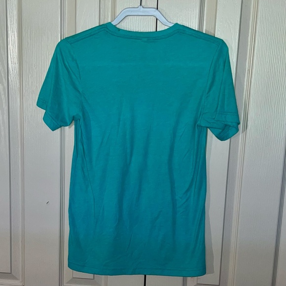 Ladies Soft Turquoise Stretch T-Shirt sz Small - Picture 3 of 3